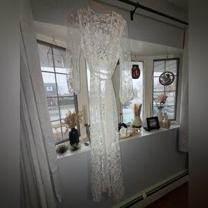 Le Rose Adele Lace Maxi Bridal Robe - Slip NOT Included